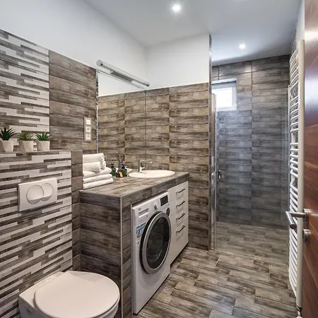 Apartment Geri Imadnivalo Lakas Belvarosaban Zalaegerszeg